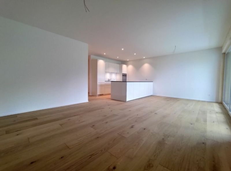 HOCHWERTIG UND MODERN AUS REGIONALEM HOLZ - 2