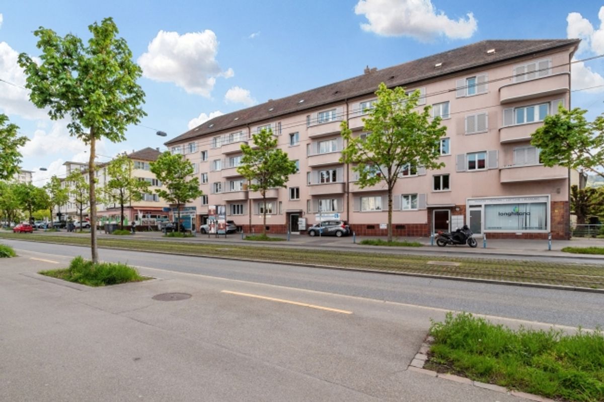 Befristete 3-ZWG im 3.OG, in 8048 Zürich bis 31.03.2027 zu vermieten - 0
