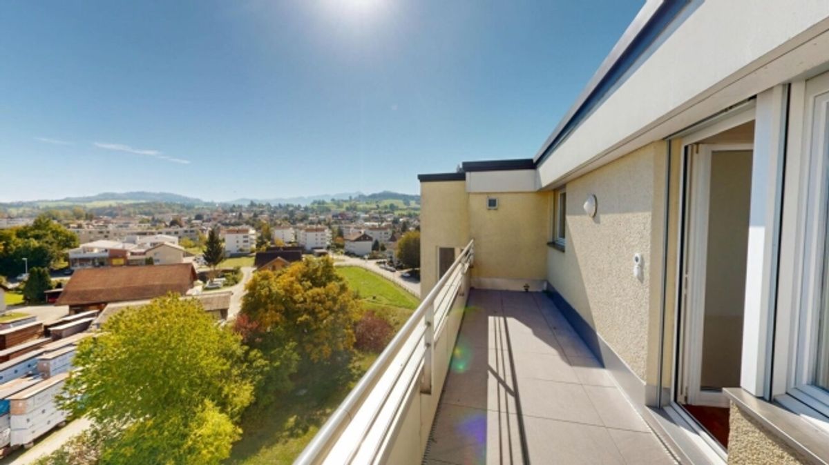 4.5 Zimmer Attikawohnung mit grosser Terrasse - 13