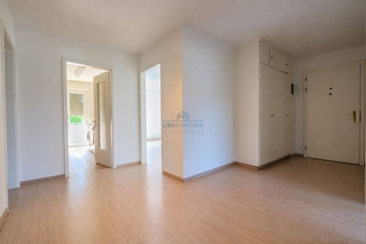 Grosszügige 4.5-Zimmer-Eigentumswohnung an zentraler Lage - 1