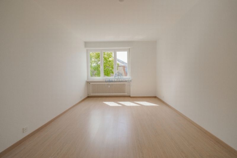 Grosszügige 4.5-Zimmer-Eigentumswohnung an zentraler Lage - 10