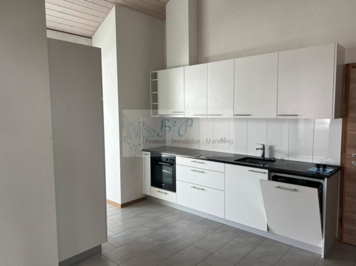 Eine 3.5-Zimmer-Wohnung ist auf La Chaux-de-Fonds zu vermieten! - 0