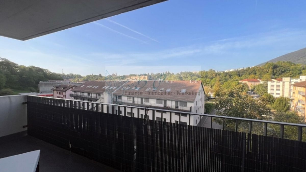 Eine schöne und geräumige 5,5-Zimmer-Wohnung in Boudry zu vermieten! - 0