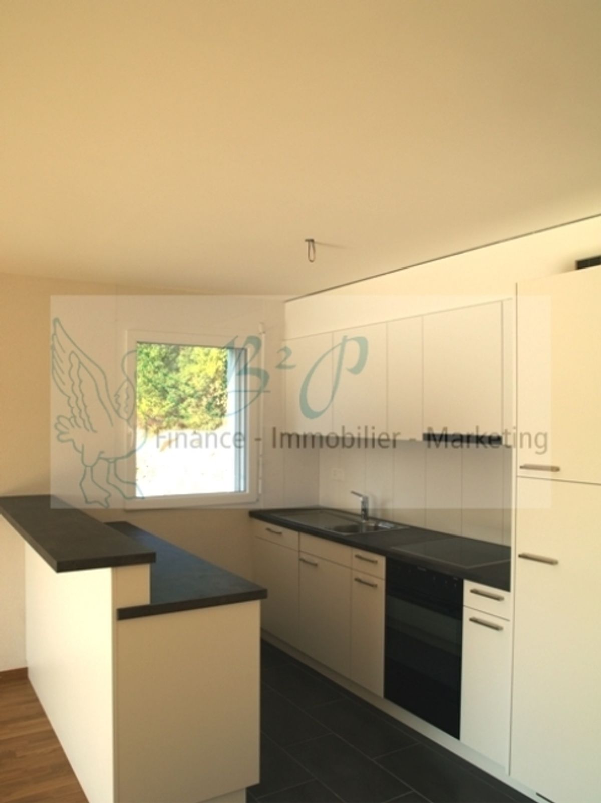 Eine schöne und geräumige 5,5-Zimmer-Wohnung in Boudry zu vermieten! - 4