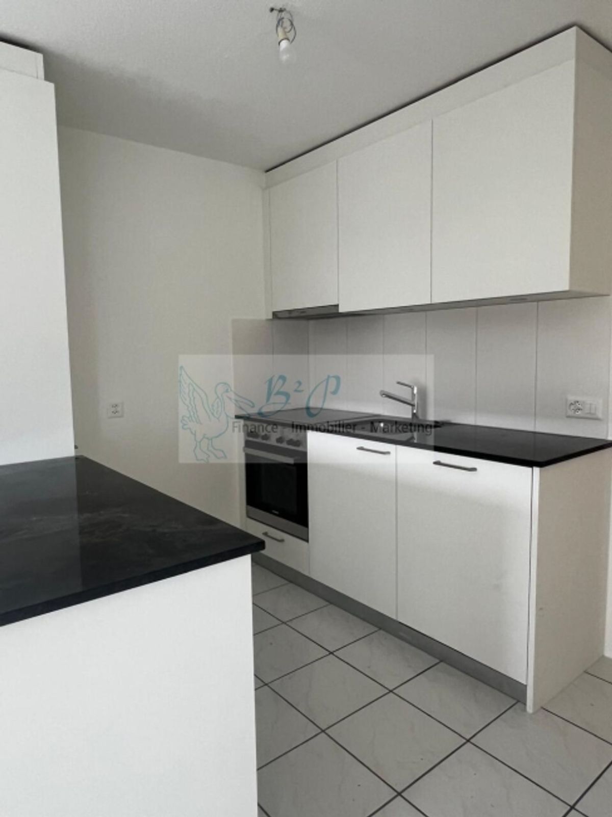 Große und helle 3.5-Zimmer-Wohnung - 0