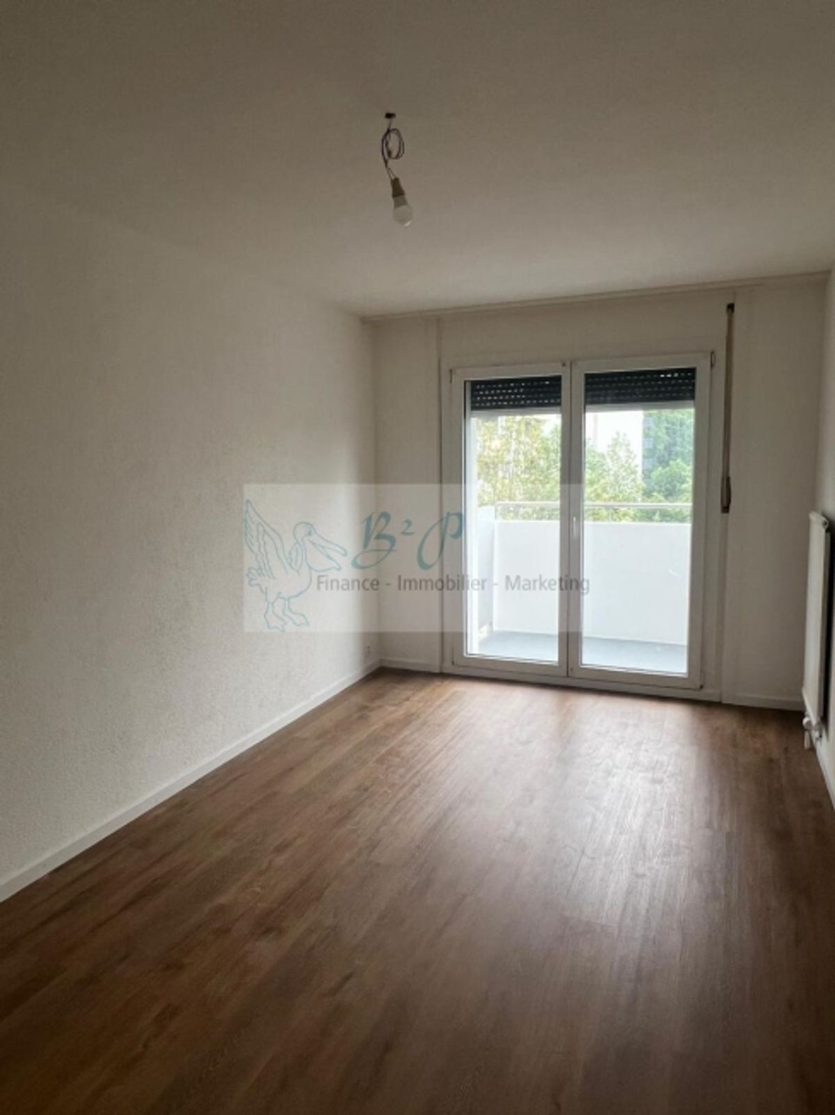 Große und helle 3.5-Zimmer-Wohnung - 4