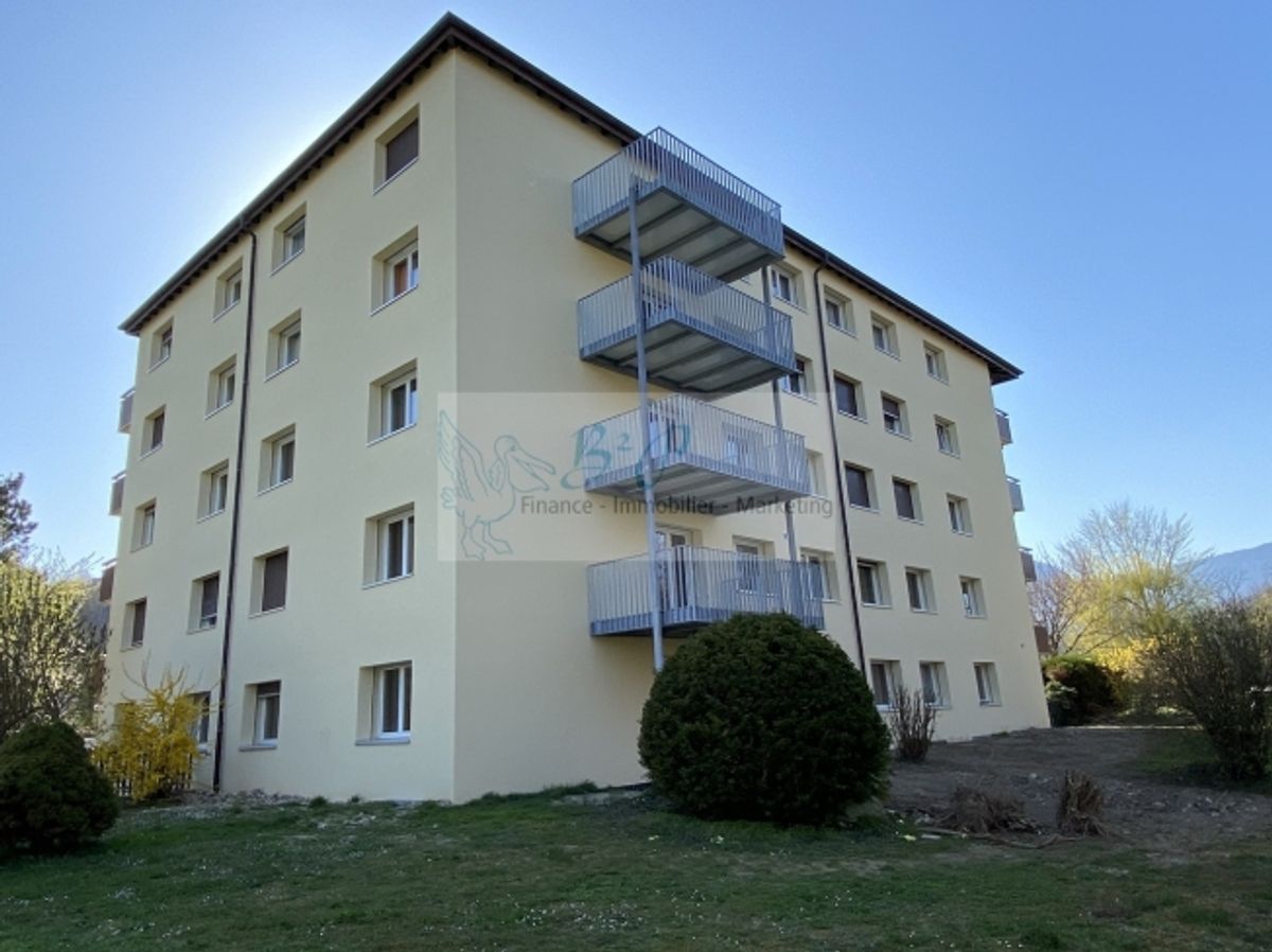 Eine schöne 3.5-Zimmer-Wohnung mit Balkon ist zu vermieten! - 2