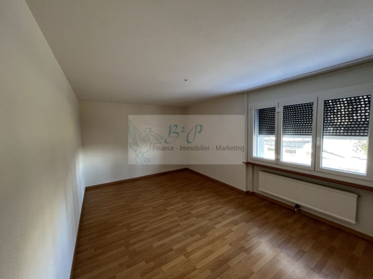 3.5 Zimmerwohnung mit schöner Aussicht auf Boudry - 3