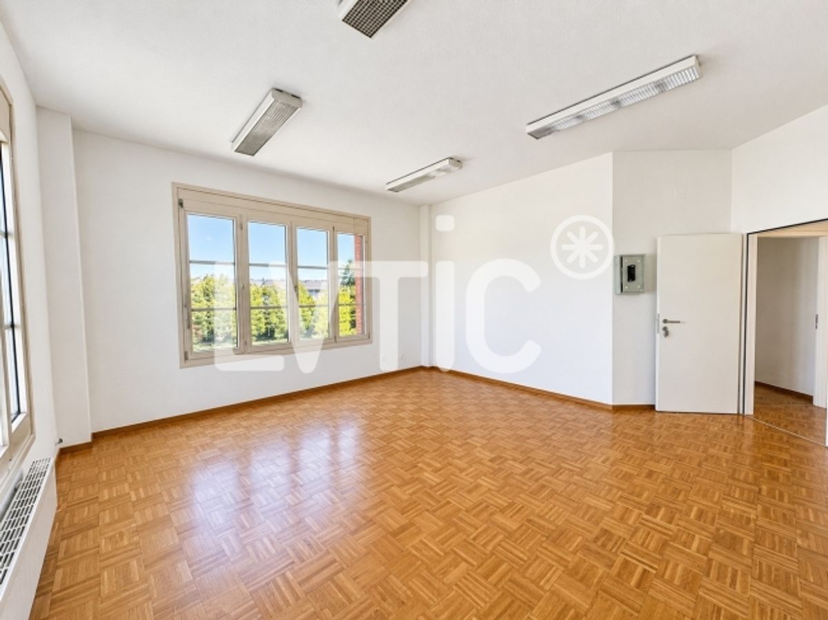 Büros von 180 m² zur Miete in Mont-sur-Lausanne - 2