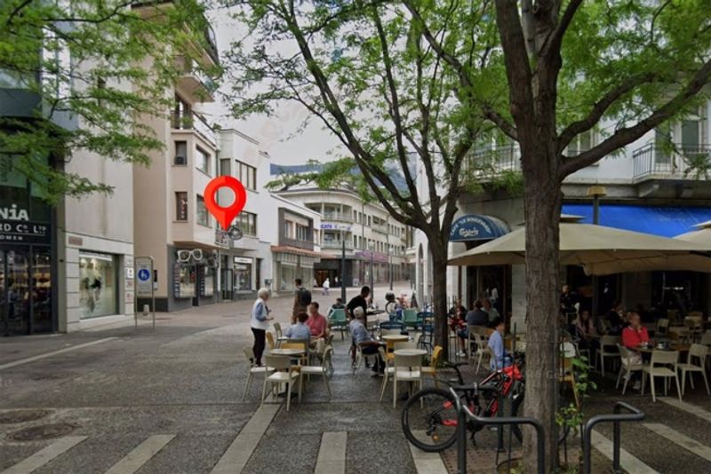 Große Gewerbeflächen von 115 m² im Herzen von Sion - 12