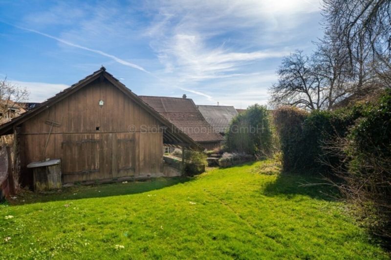 Bauland in Brütten mit historischem Bauernhaus und Entwicklungspotenzial - 5