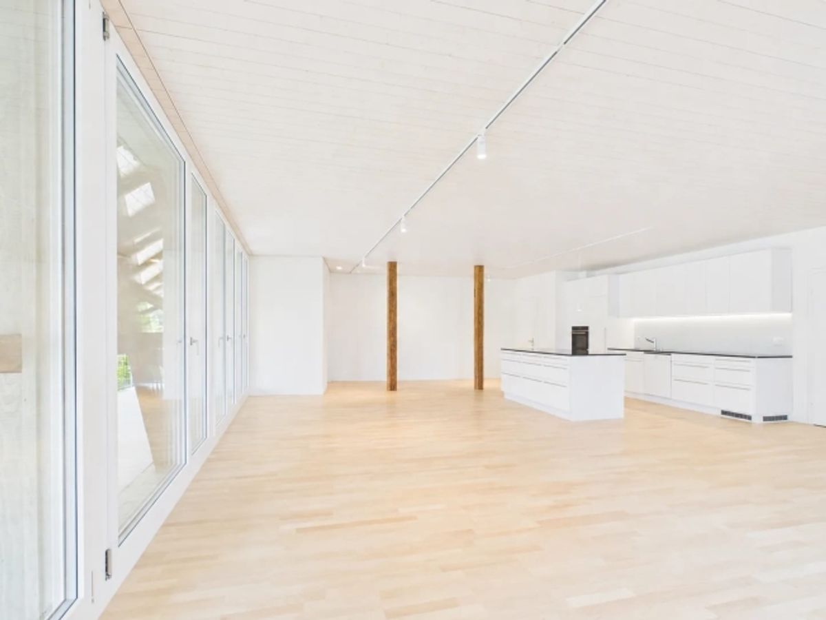 2-Zimmer-Maisonette mit Balkon und Seesicht in Thalwil mieten - 3