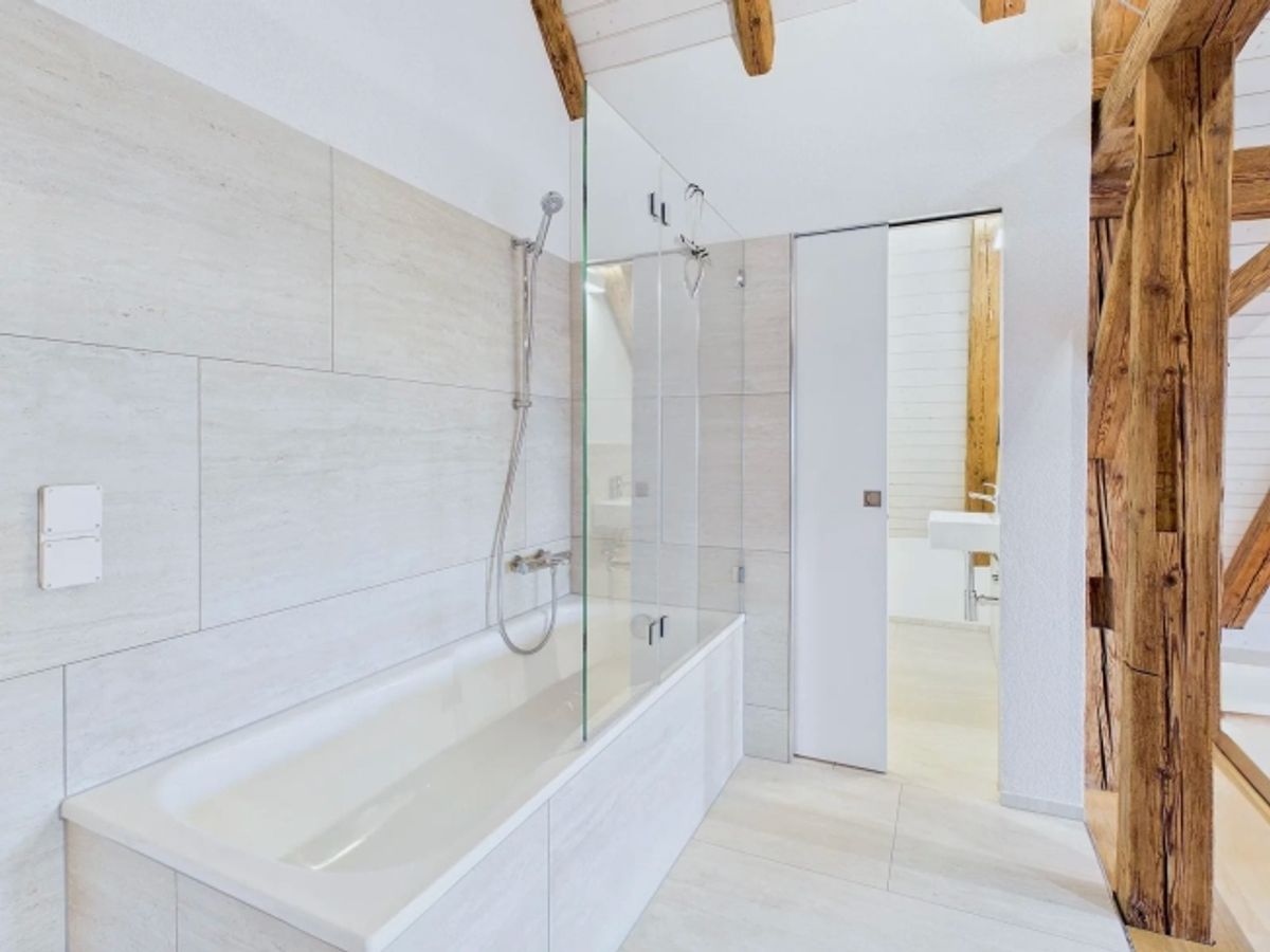 2-Zimmer-Maisonette mit Balkon und Seesicht in Thalwil mieten - 6