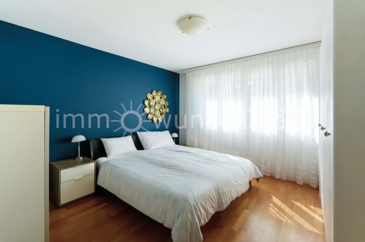 Attraktive 4 ½ Zimmer Maisonettewohnung mit See- und Bergsicht in Hünenberg - 4