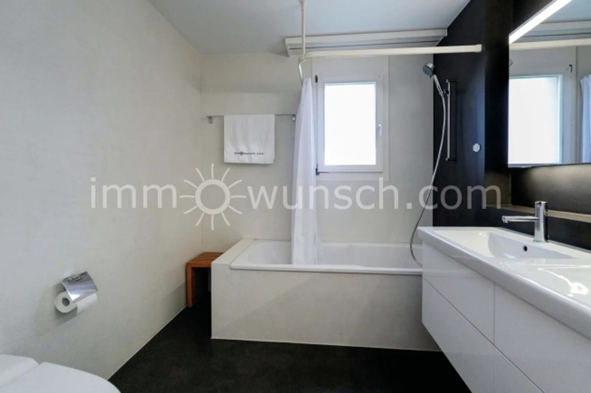 Attraktive 4 ½ Zimmer Maisonettewohnung mit See- und Bergsicht in Hünenberg - 5