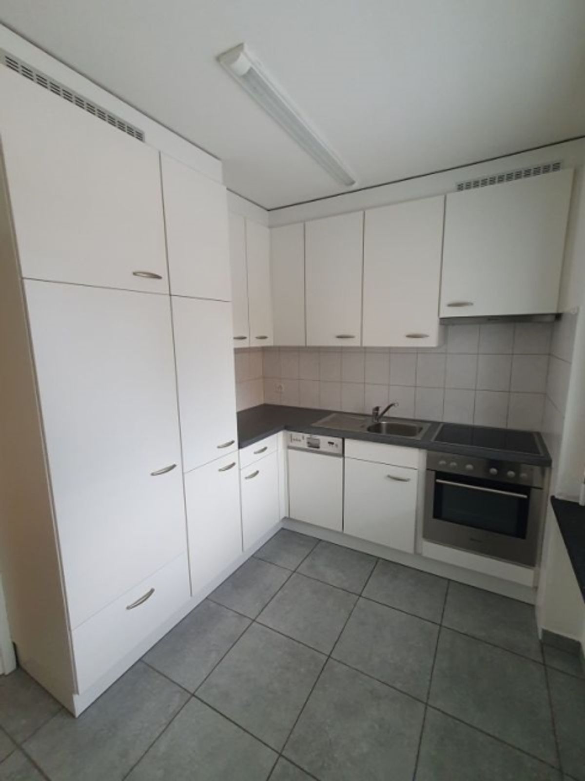 2.5-Zimmer Wohnung mit Terrasse - 2