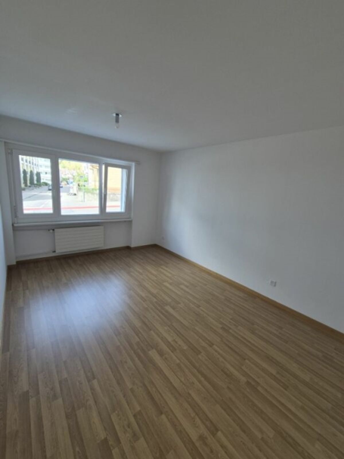 2.5-Zimmer Wohnung mit Terrasse - 5