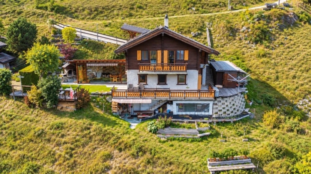 Wunderhafter Chalet mit Panoramablick - 0