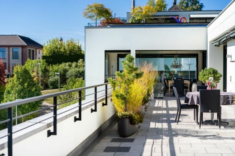 Urbane 4.5 Zimmer Attika-Wohnung mit 169 m² Terrassenfläche - 14