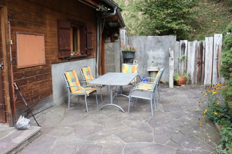 Sonniges Chalet mit Galerie an TOP Lage in Elm! - 2