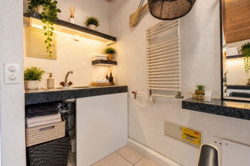Vielseitige 1-Zimmer-Einheit mit eigenem Eingang und Sitzplatz - 5