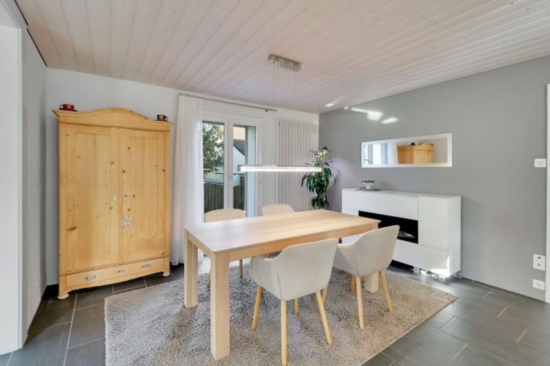 6.5-Zimmer-Einfamilienhaus an zentraler Lage in Thun mit Bergsicht und smartem Energiekonzept - 5