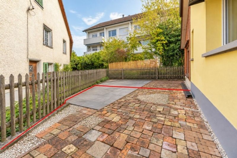2.5-Zimmer-Maisonettewohnung mit eigenem Sitzplatz und einem Aussenparkplatz - 8