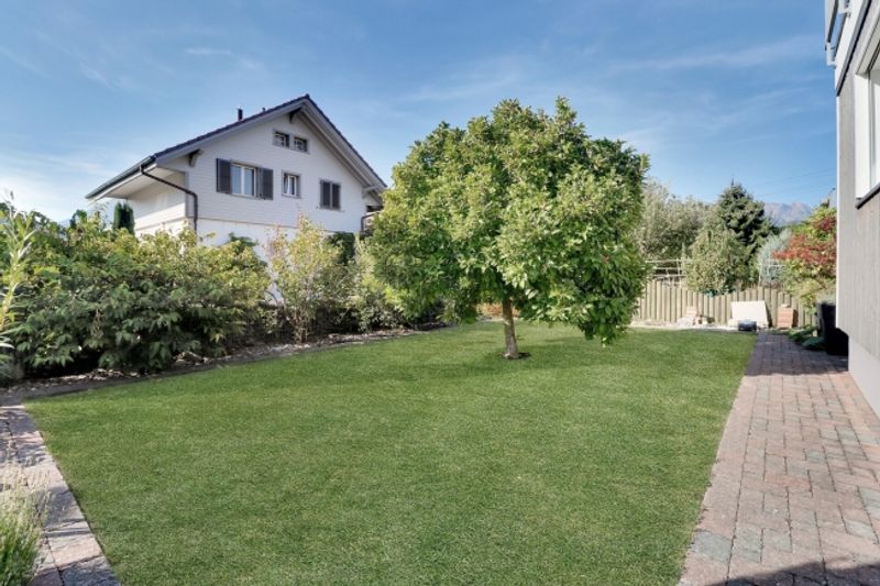 6.5-Zimmer-Einfamilienhaus an zentraler Lage in Thun mit Bergsicht und smartem Energiekonzept - 15
