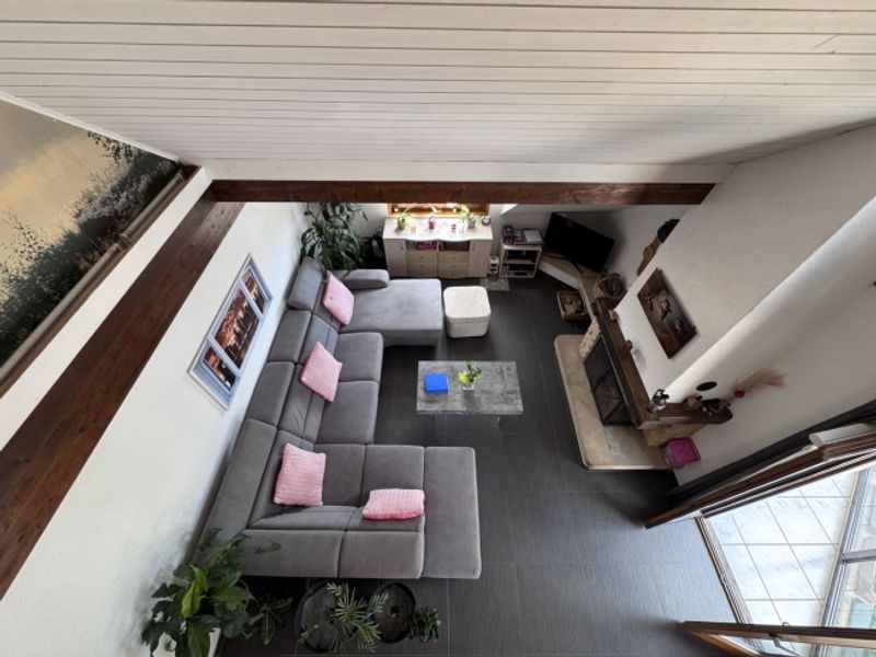 Yverdon – 5,5-Zimmer-Doppelhaus-Penthouse mit großer Terrasse und Winterveranda - 2