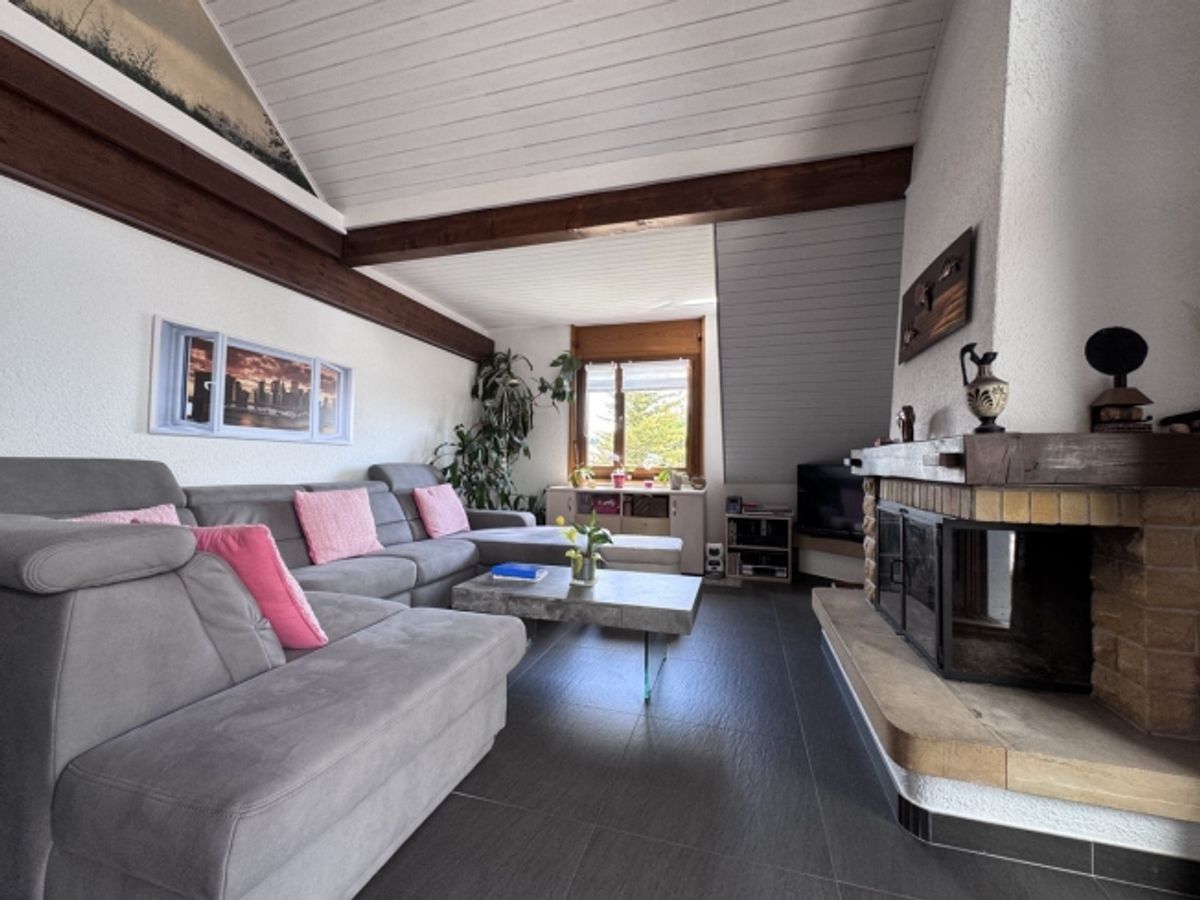Yverdon – 5,5-Zimmer-Doppelhaus-Penthouse mit großer Terrasse und Winterveranda - 2