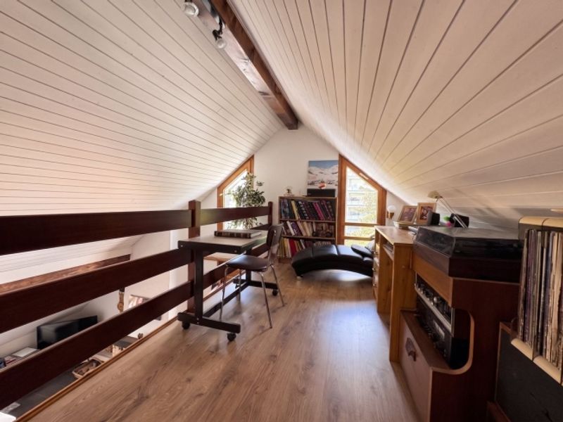 Yverdon – 5,5-Zimmer-Doppelhaus-Penthouse mit großer Terrasse und Winterveranda - 10