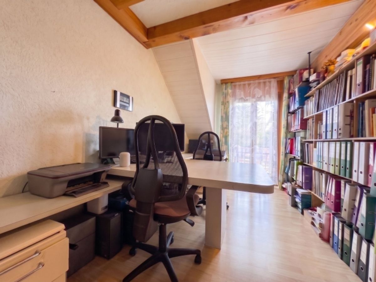Yverdon – 5,5-Zimmer-Doppelhaus-Penthouse mit großer Terrasse und Winterveranda - 11