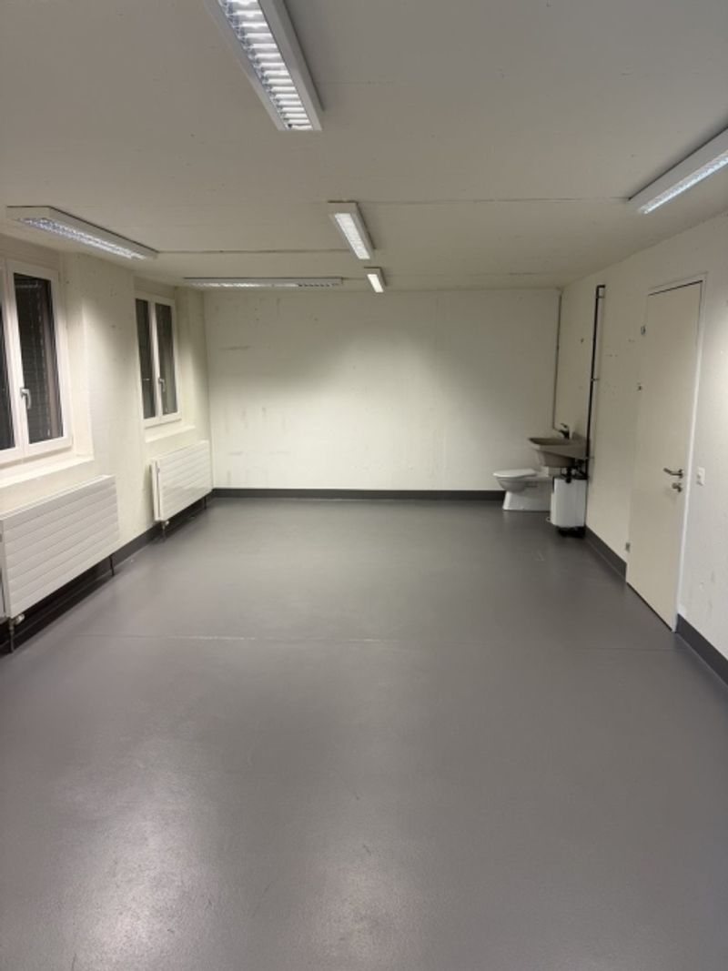 Vielseitig nutzbarer Gewerberaum - 2