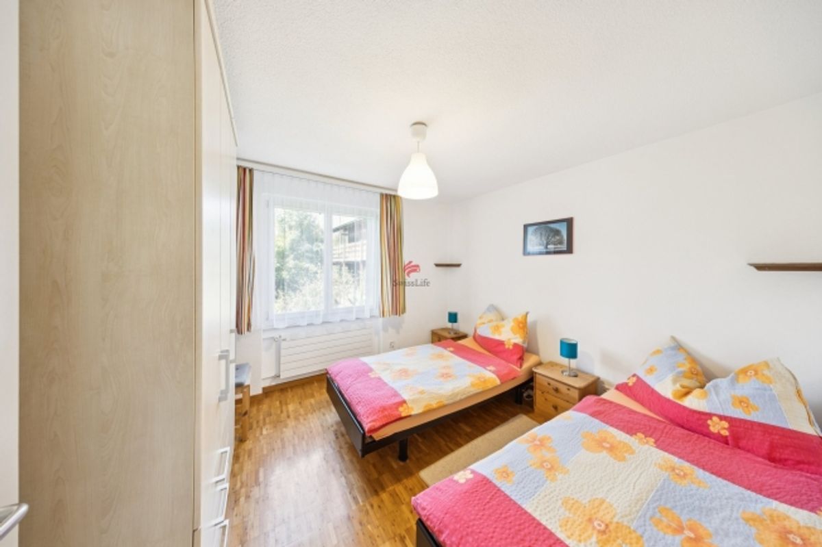 Zweifamilienhaus mit zusätzlichem Ausbaupotenzial - 8