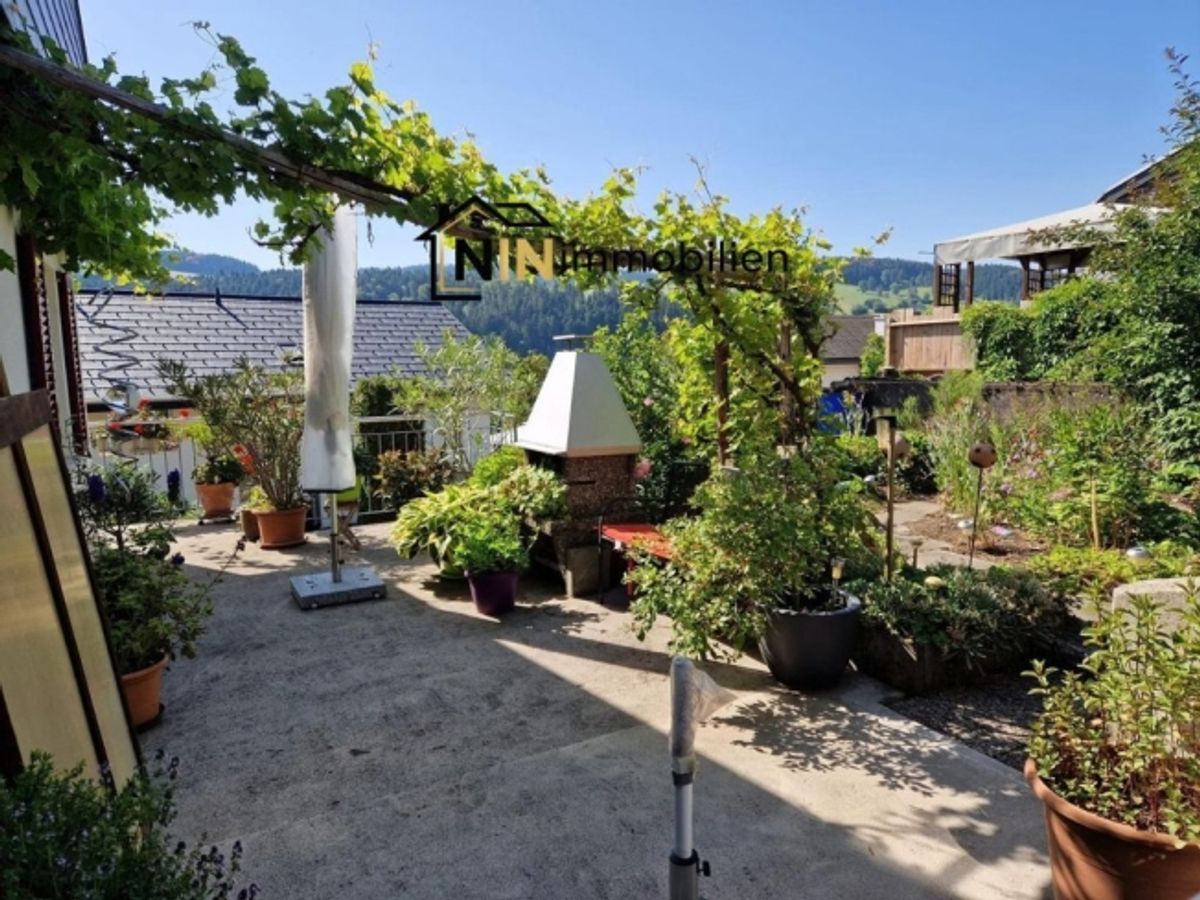 Seltene Gelegenheit Einfamilienhaus mit Einliegerwohnung - 3