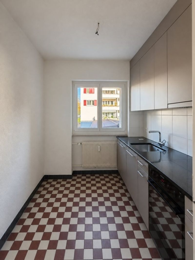 Helle 3.5-Zimmerwohnung mit verglastem Balkon in Liebefeld - 7