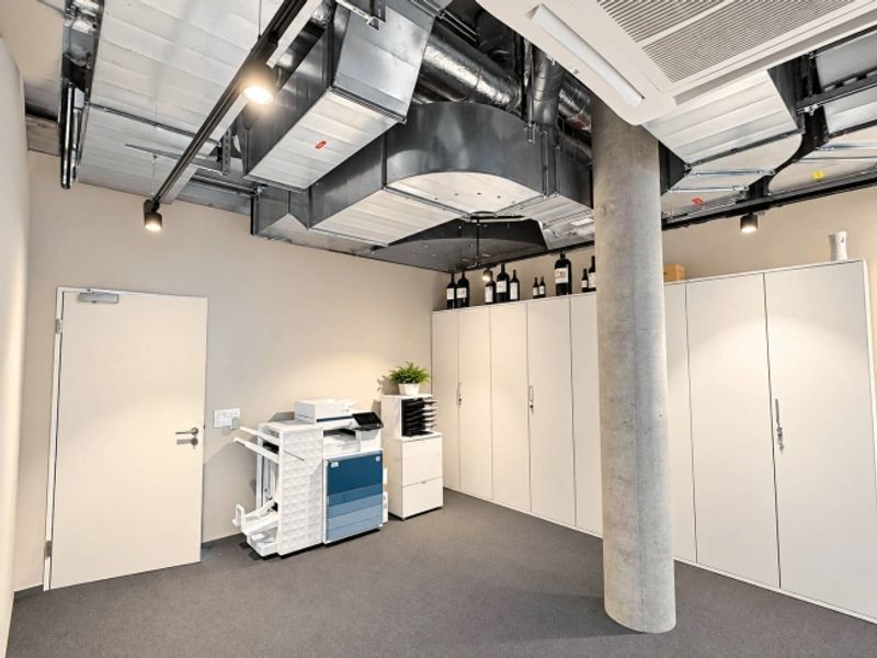 394 m² moderne Verkaufsfläche an hochfrequentierter Lage in Spreitenbach - 8
