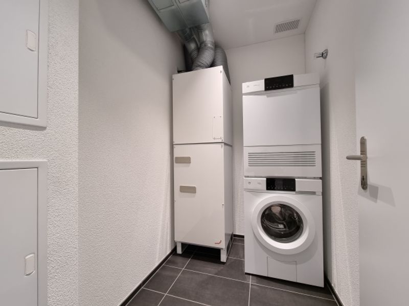 Steuervorteil trifft Wohnqualität  attraktive 4.5 Zimmer in Meggen - 11