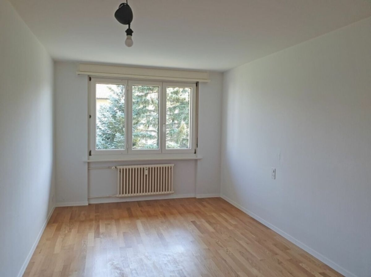 Helle, gut besonnte Wohnung mit Balkon - 4