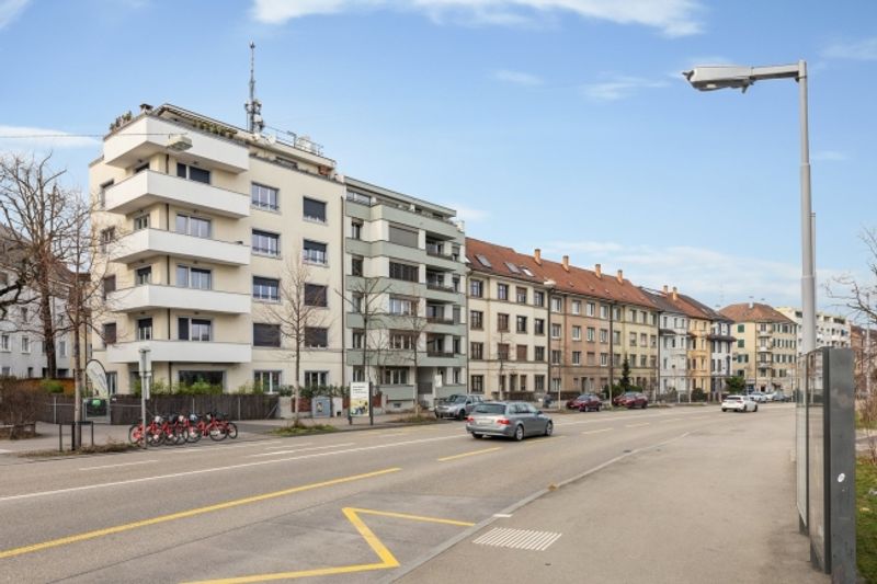 MIETEN OHNE KAUTION - Zentral wohnen mit Komfort - 1