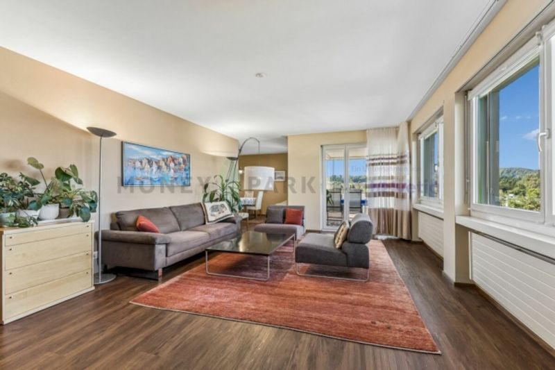5.5 Zimmer-Eigentumswohnung mit viel Potenzial - 3