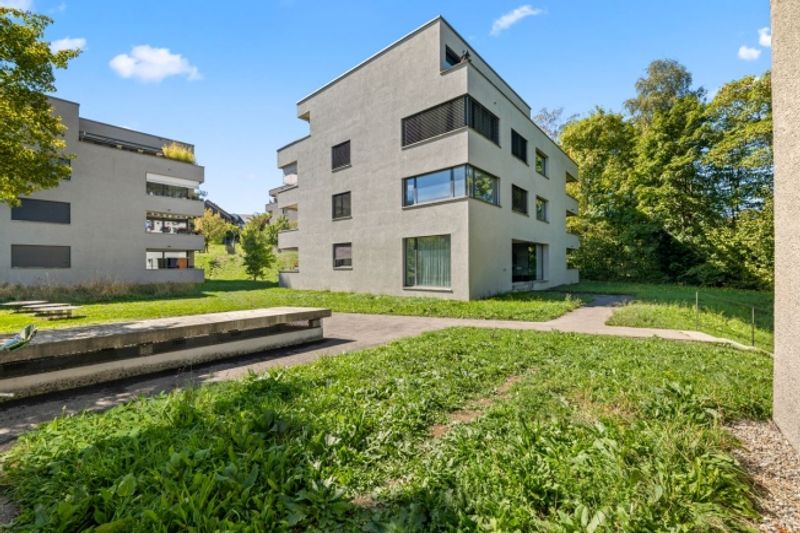 Stilvoll wohnen - moderne 3.5-Zimmer-Wohnung mit viel Komfort - 1