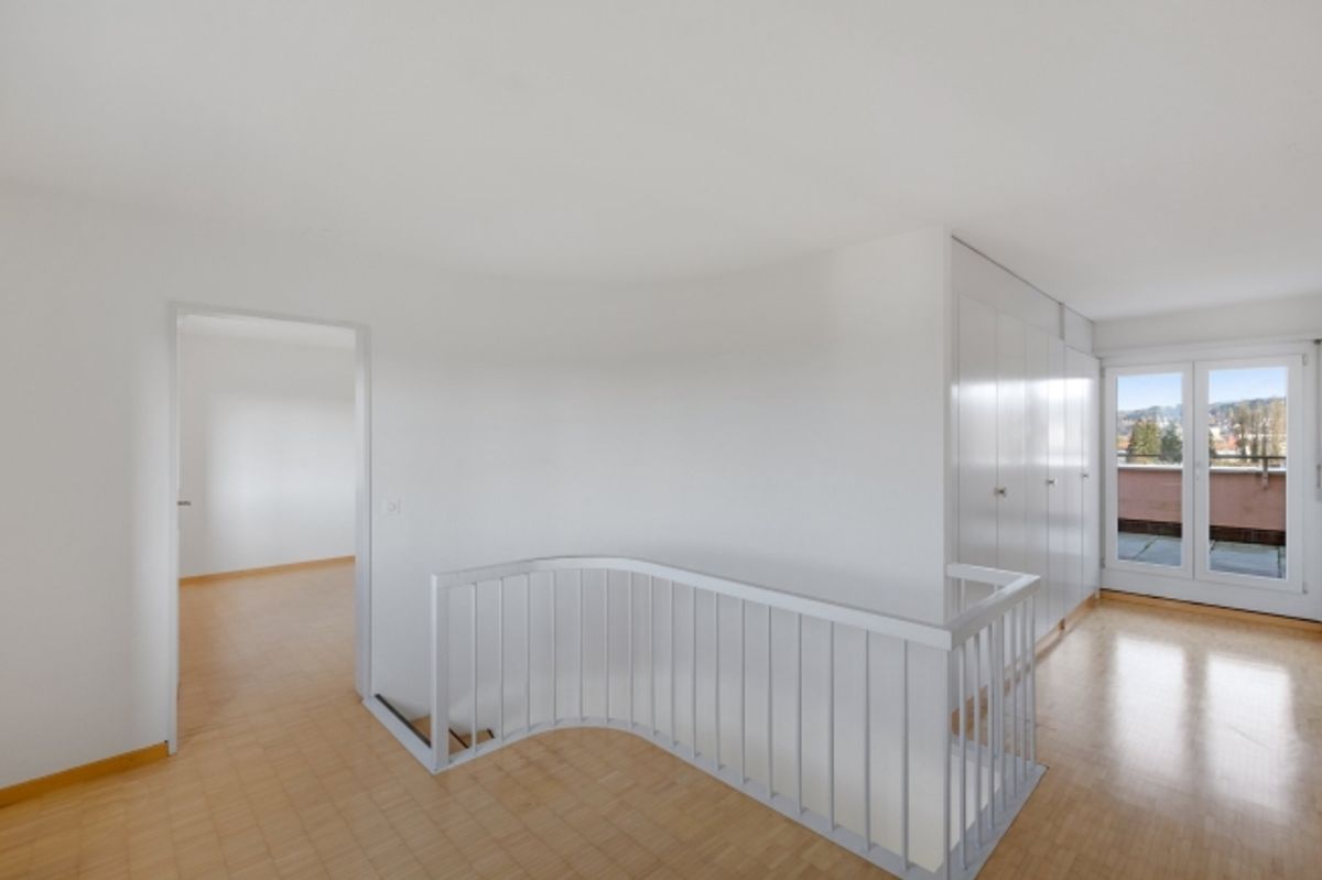 Wohnen auf 2 Etagen mit Balkon und Terrasse - 1