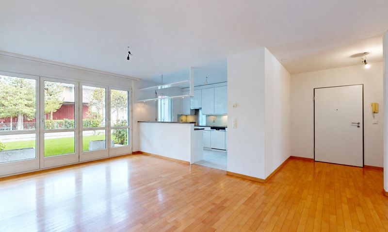 Attraktive 4.5-Zimmer-Gartenwohnung in Zürich-Seebach - 1
