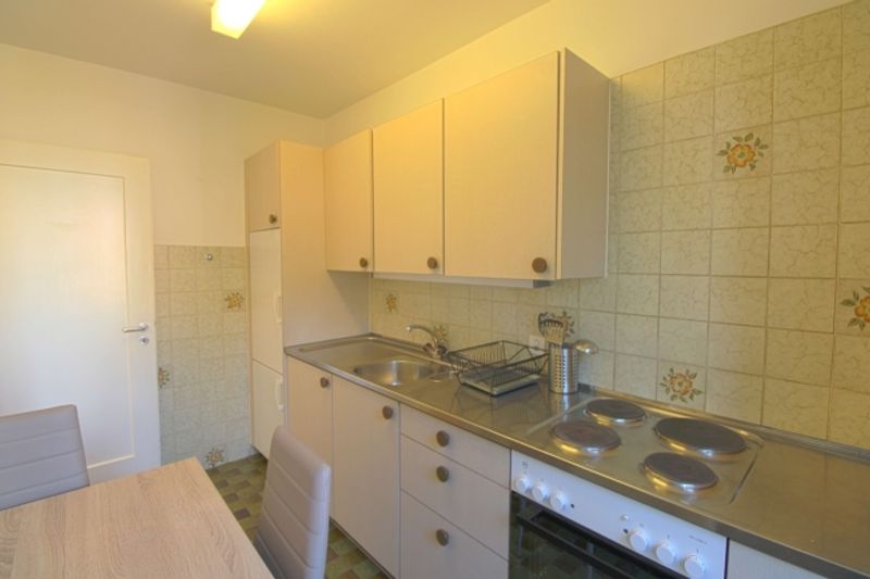 Furnished room in modernised apartment in a top location - 9