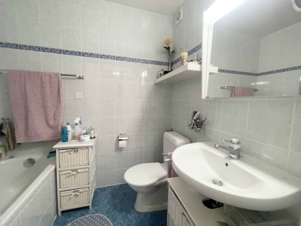 Geräumige 3,5-Zimmer-Wohnung mit Balkon im Herzen von Yverdon-les-Bains - 7