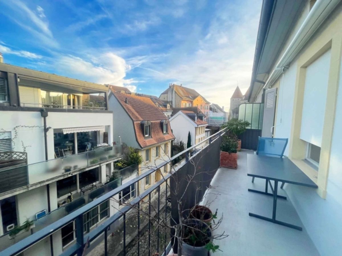 Geräumige 3,5-Zimmer-Wohnung mit Balkon im Herzen von Yverdon-les-Bains - 8