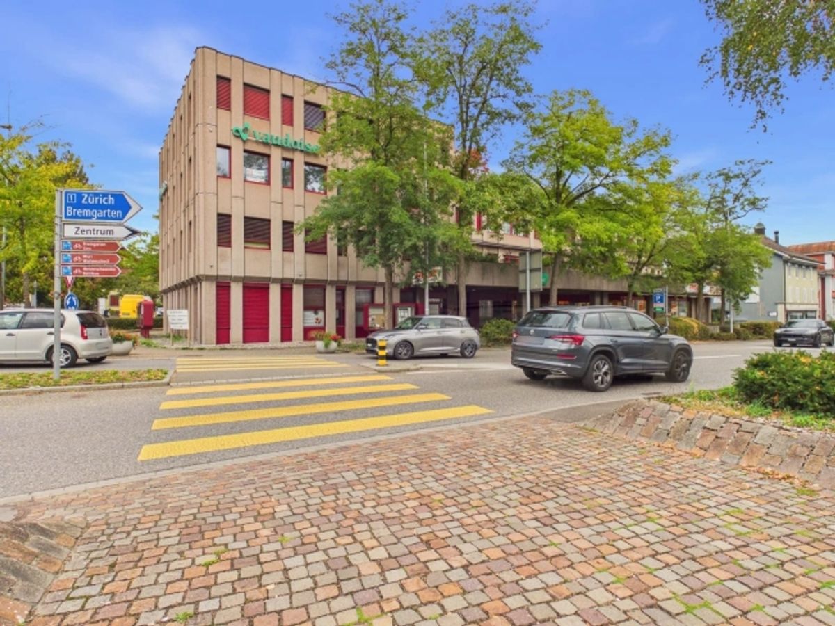 Zentrale Gewerbefläche 177 m² im 2. OG in Wohlen - 11