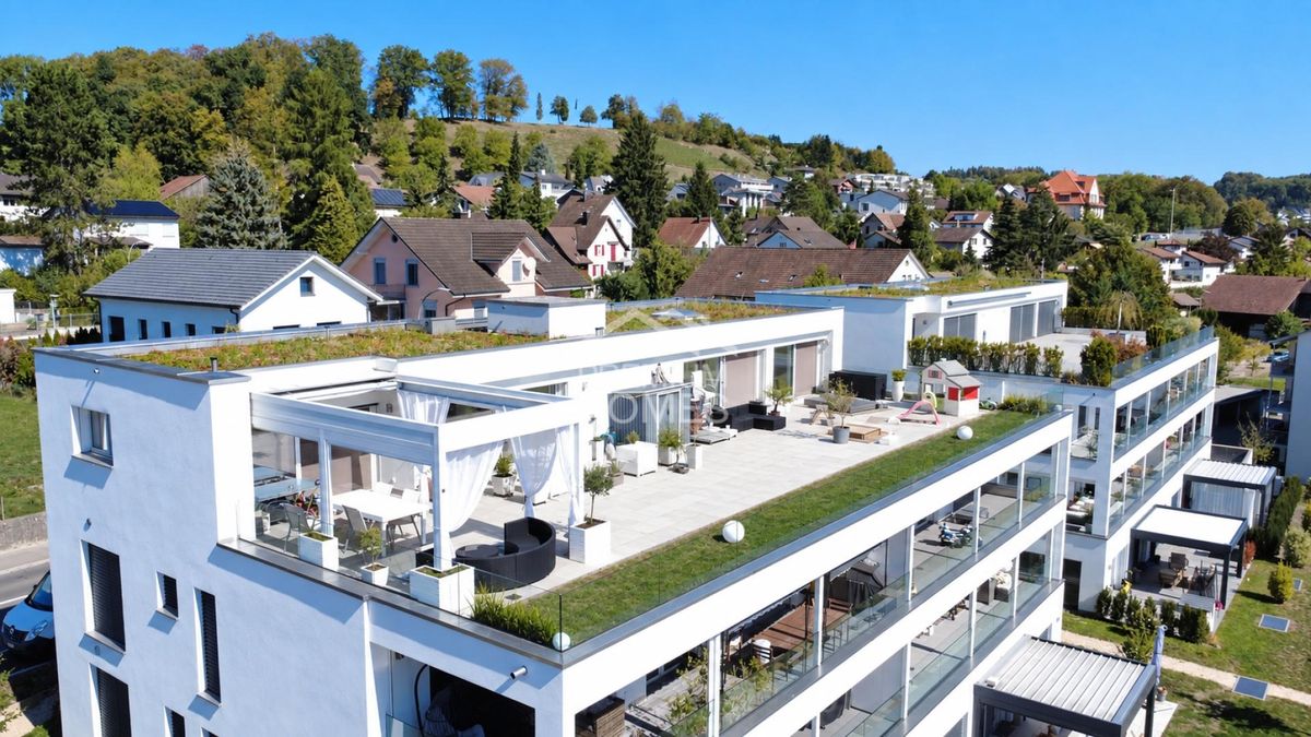 Exklusive Attika mit Feriengefühl & XXL-Terrasse - 1