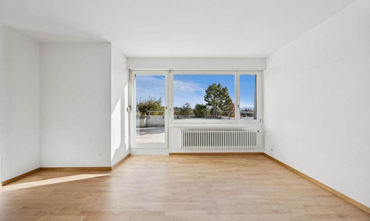 Exklusives 8.5-Zimmer-Einfamilienhaus im Quartier "In der Looren" - 8